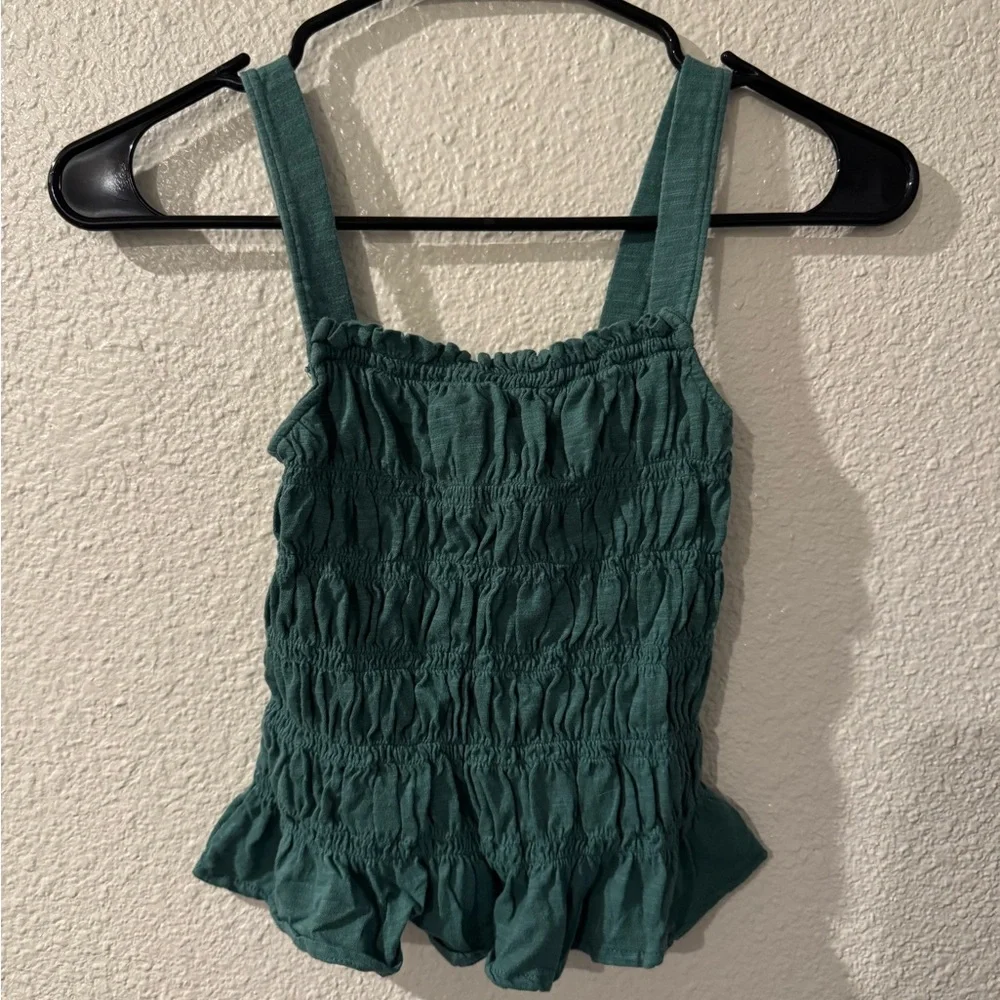 Universal Thread Green Sleeveless Ruffle Top - Picture 2 of 3